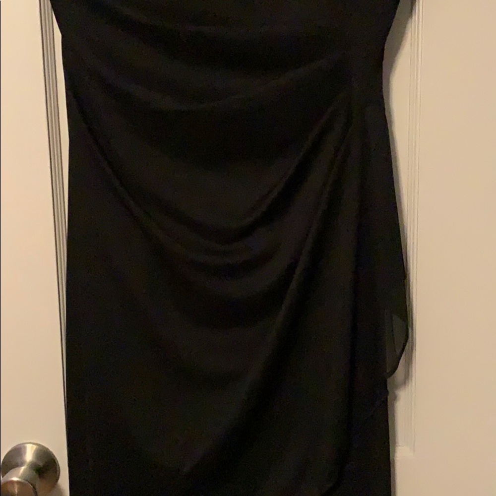 Formal Black dress - Picture 3 of 8